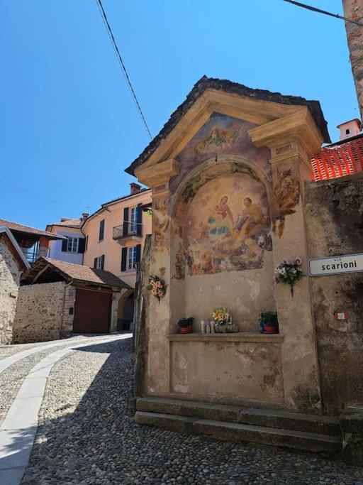Appartamento Storico Con Giardino Soleggiato - B&B Via Rinaldi Arto Centonara Ngoại thất bức ảnh